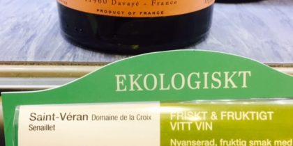Etikett på Systembolaget för vita vinet Saint Véran från Frankrike